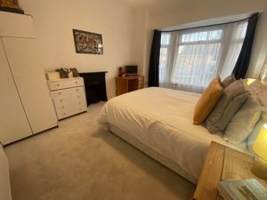 Bedroom- click for photo gallery